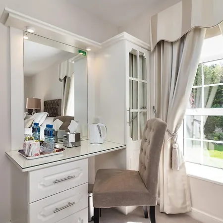 Friars Quarter House *